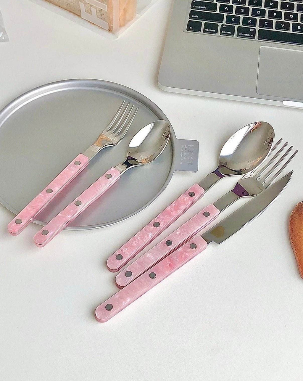 10-Pcs Sleek Modern Pinky Flatware Silverware Flatware Set - Big J's Showstoppin' Store