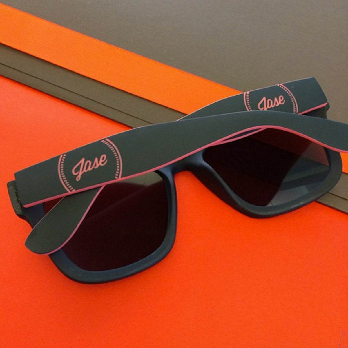 Jase New York Avery Sunglasses in Atomic Pink - Big J's Showstoppin' Store